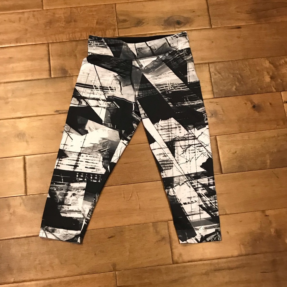 ADIDAS CROPPED LEGGINGS